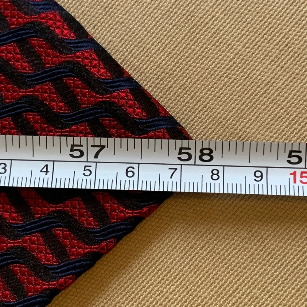 ZYLOSE‎ GEORGE MACHADO Red Navy Blue Geometric 100% Silk Men Neck Tie USA 58